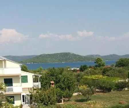 Apartmán In 3837-2 *